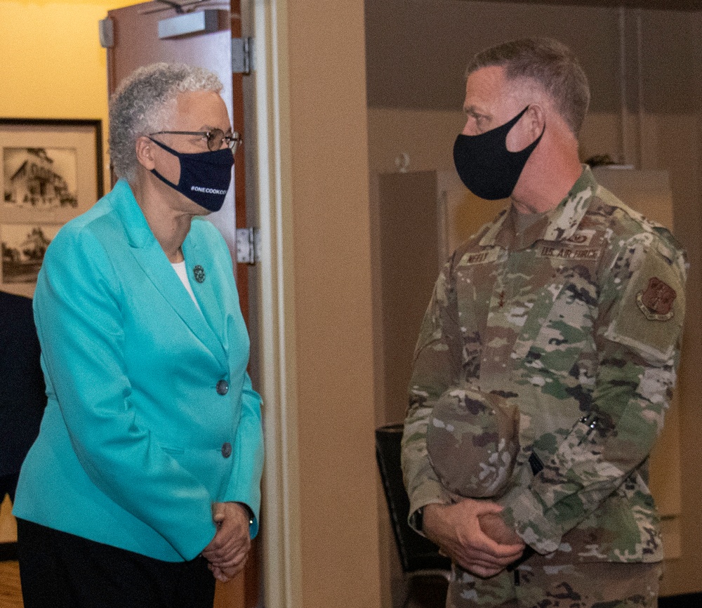 Illinois National Guard Troops thanked for work at Tinley Park Mass Vaccination Site