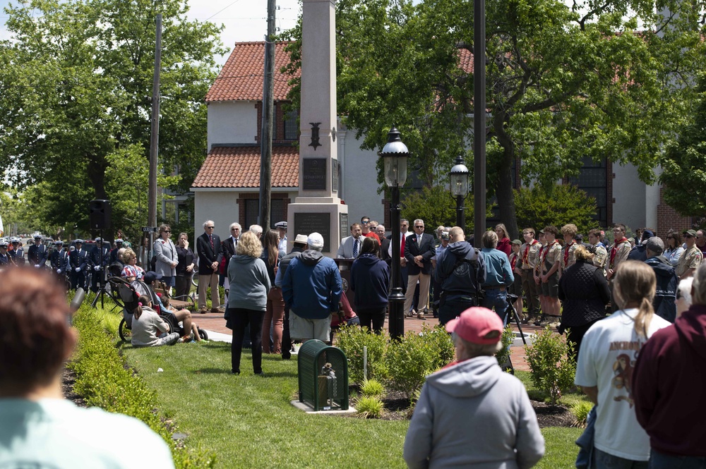 U.S. Coast Guard Training Center Cape May Participates in New Jersey Memorial Day Community Events