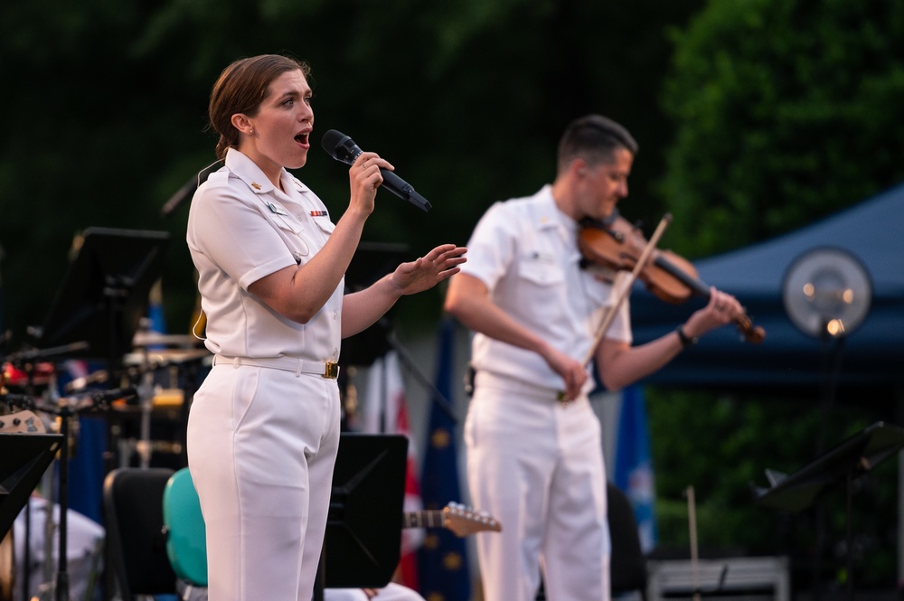 U.S. Navy Band performs at Washington Navy Yard