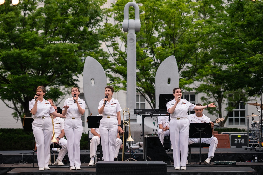 U.S. Navy Band performs at Washington Navy Yard