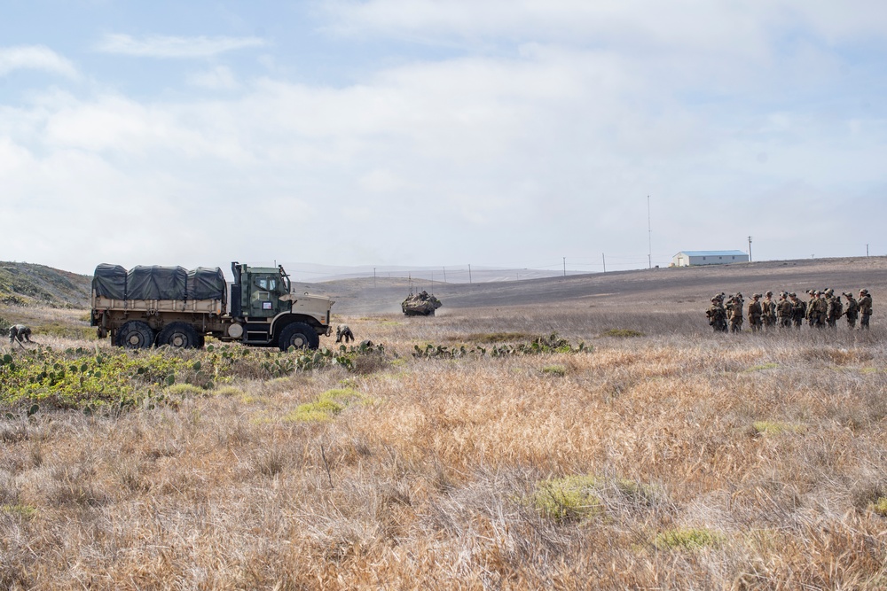 11th MEU Marines conduct UAS detection training