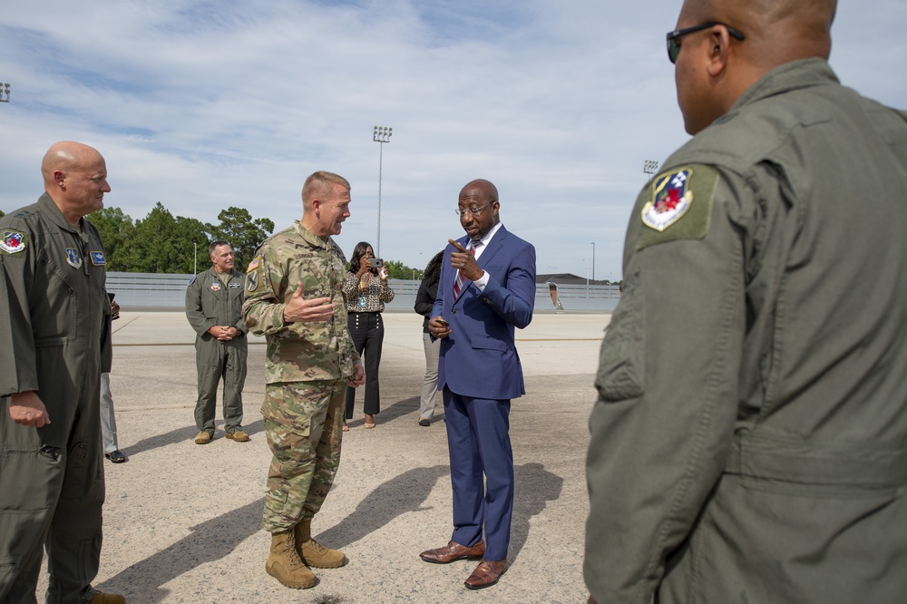 Sen. Warnock visits JSTARS at Robins Air Force Base