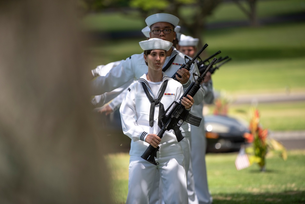 Funeral for USS Oklahoma sailor accounted for from WWII – GM3C Shelby Treadway