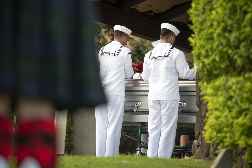 Funeral for USS Oklahoma sailor accounted for from WWII – GM3C Shelby Treadway