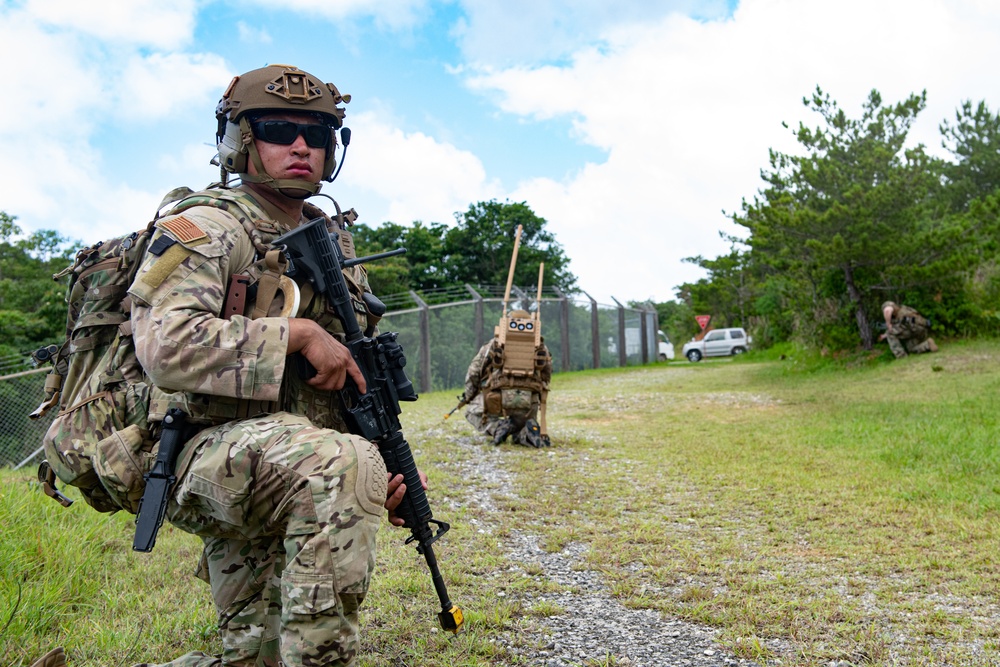 EOD hosts IED training