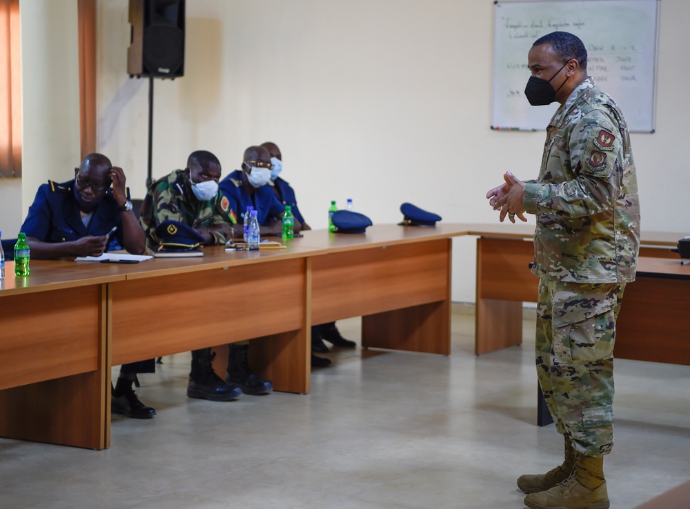 AFAFRICA Airmen solidify bond with Senegalese air force