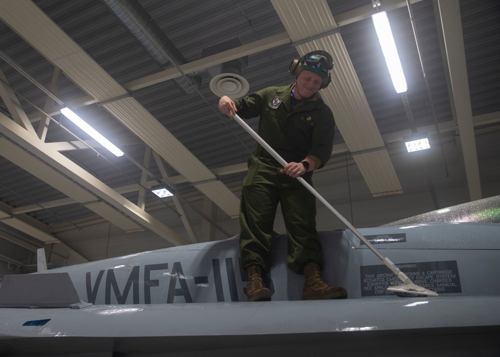 Marines train with Finnish Air Force