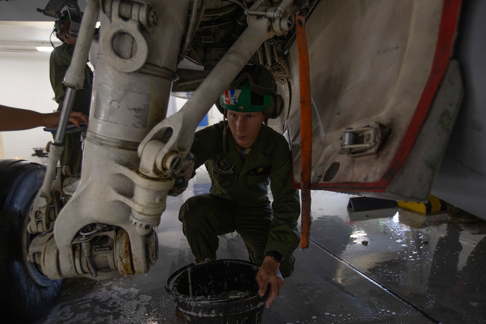 Marines train with Finnish Air Force