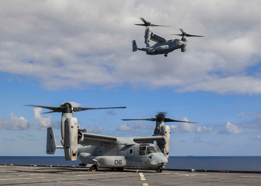 USS Hershel &quot;Woody&quot; Williams flight operations