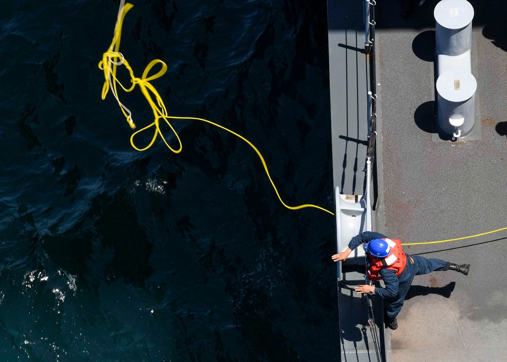 USS Hershel &quot;Woody&quot; Williams visits Rota, Spain