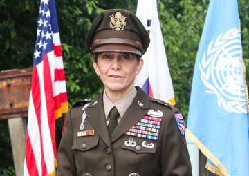 Intelligence Officer Michele H. Bredenkamp promoted to Major General