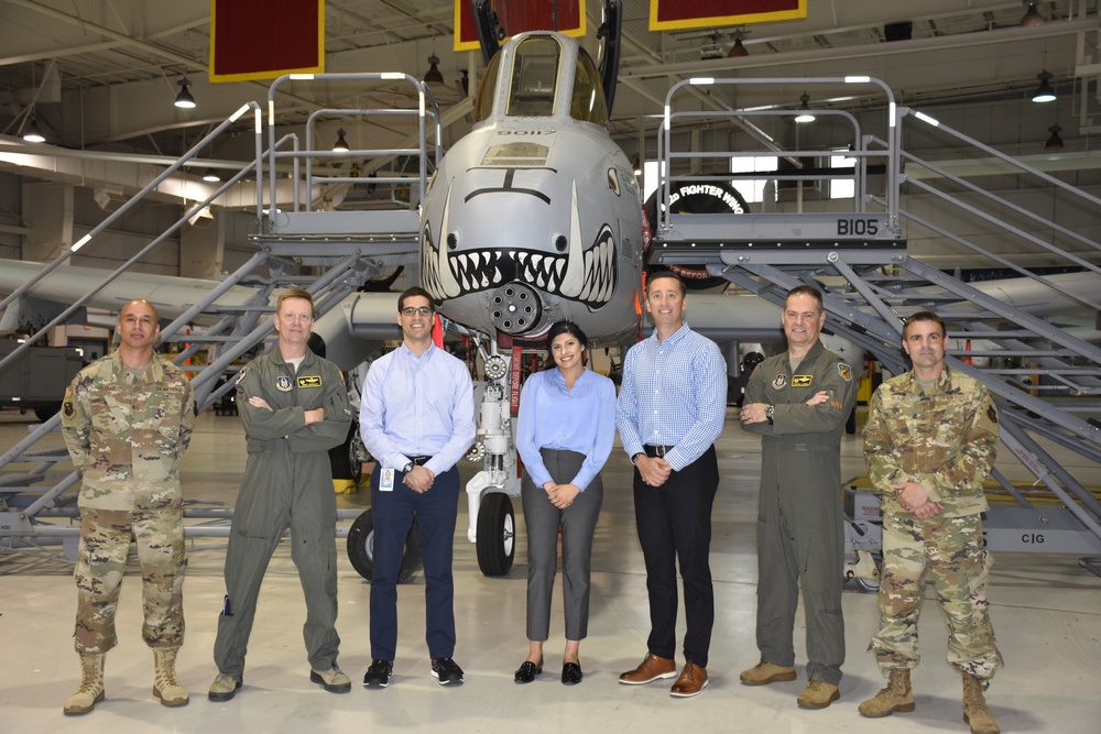 Staff members from Sen. Josh Hawley's office visit the 442d Fighter Wing