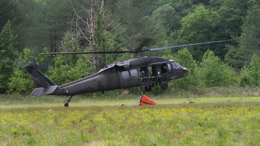 South Carolina National Guard UH-60s helicopters conduct joint-training with South Carolina Forestry Commission firefighters