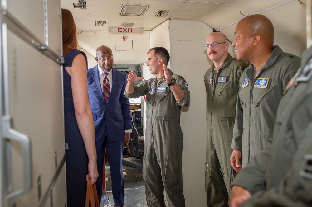 Sen. Warnock visits JSTARS at Robins Air Force Base