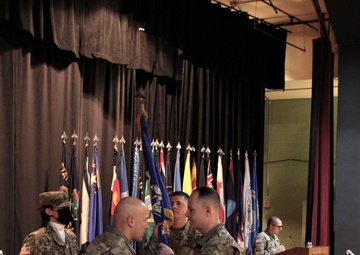 LTC Klimkowski assumes command of the 915th Cyber Warfare Battalion