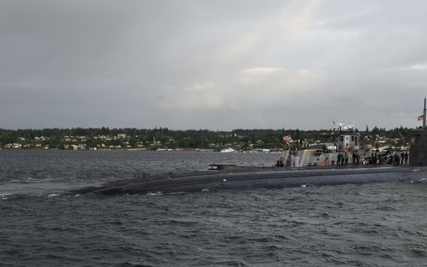 USS Connecticut Deploys