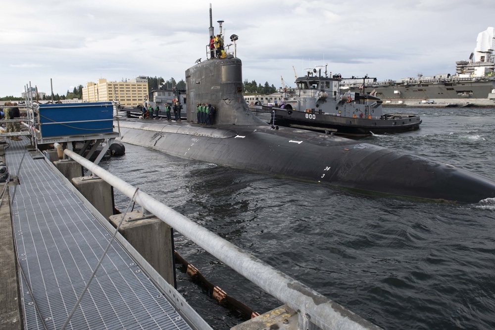 USS Connecticut (SSN 22) Deploys