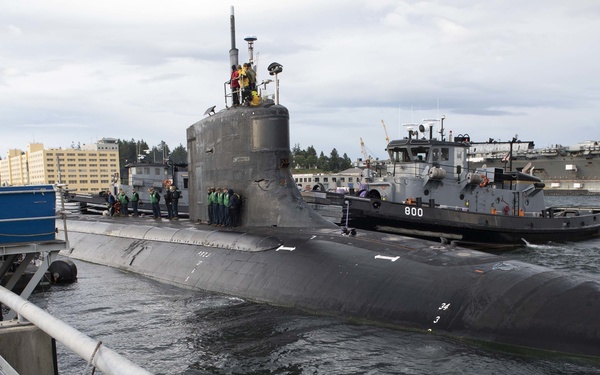 USS Connecticut (SSN 22) Deploys