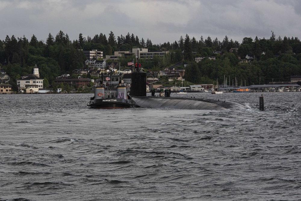 USS Connecticut (SSN 22) Deploys