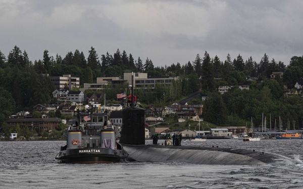 USS Connecticut (SSN 22) Deploys