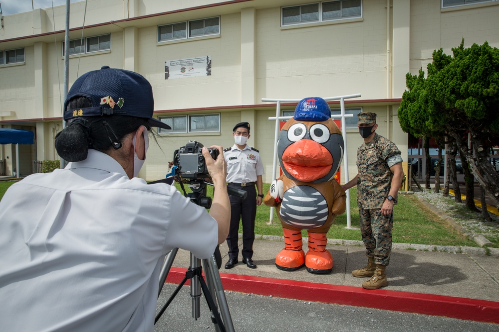 Friends and Allies | JSDF personnel tour 3d MLG history museum