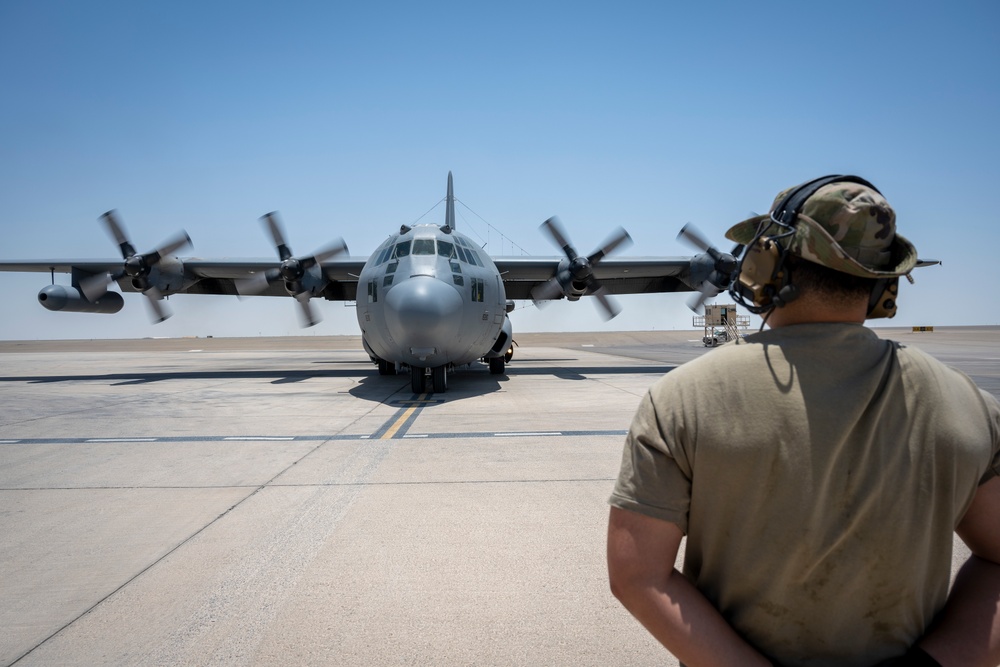 DVIDS - Images - Brig. Gen. Larry Broadwell, 380th Air Expeditionary ...