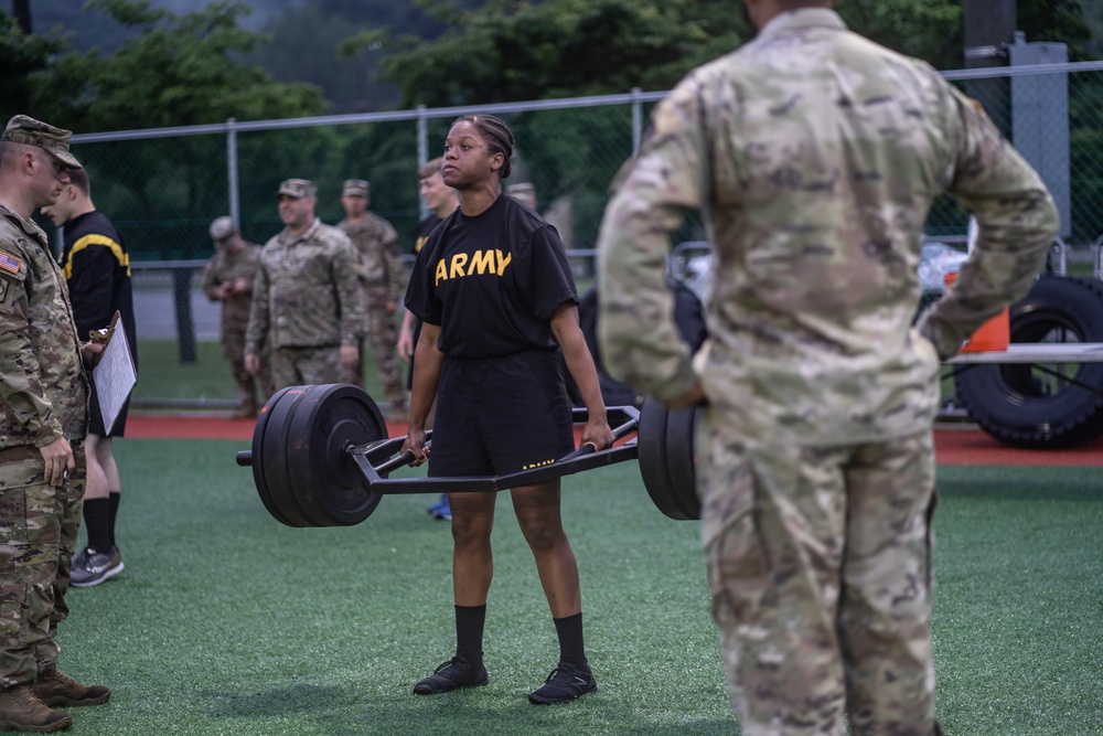 USARPAC BWC 2021: South Korea, United States Army Japan, Spc. Brooke Hendricks preforms the Dead Lift exercise