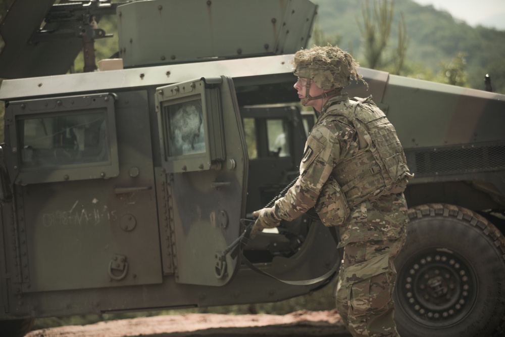 USARPAC BWC 2021: South Korea, Eighth Army, Sgt. Steven Levesque pushes on at Live Fire event
