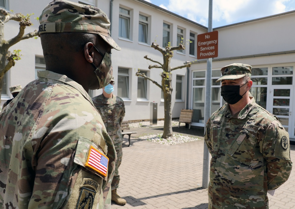 Army Surgeon General visits Baumholder