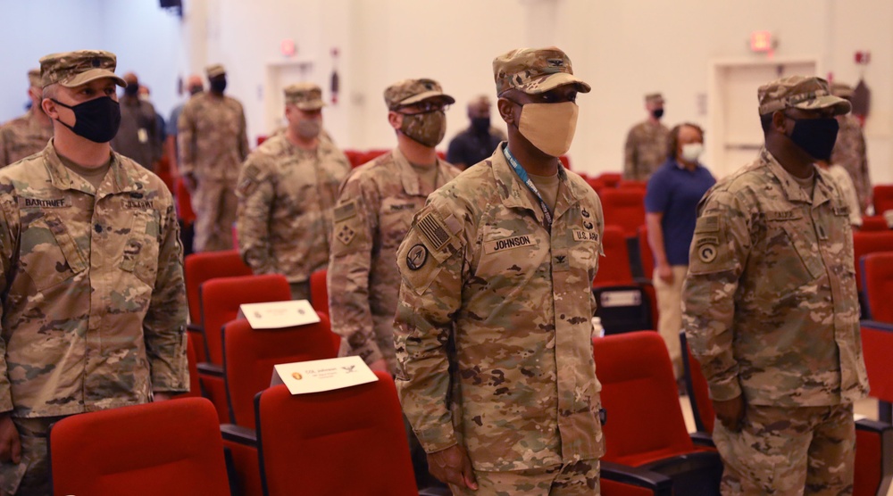 ARCENT DCG observes Regional Contracting Center-Kuwait change of command