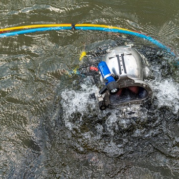 Deep down, Pittsburgh divers have thick skin under water