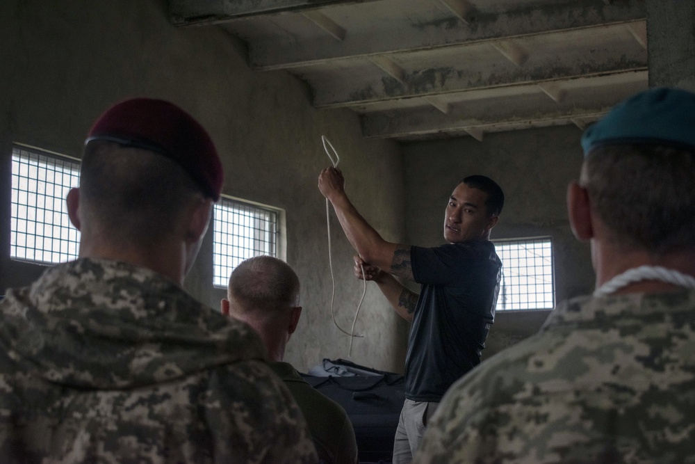 U.S. Marines teach CRRC basics