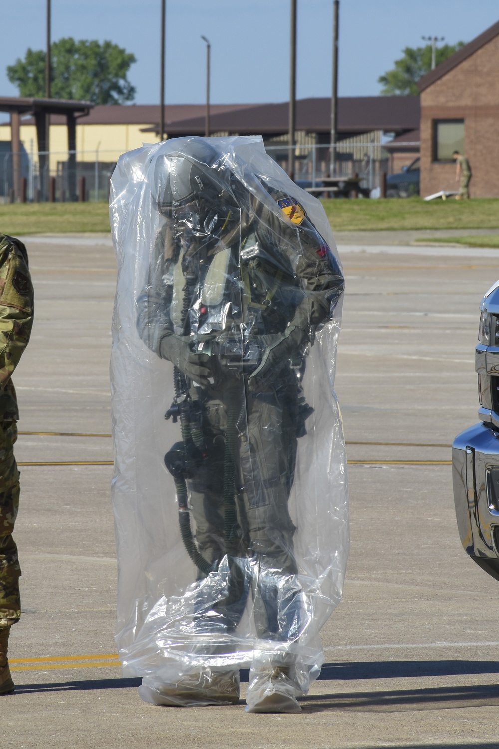 Pilot engages in AERPS training to simulate takeoff from contaminated environment