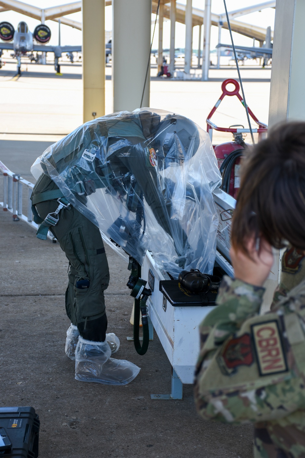 Pilot engages in AERPS training to simulate takeoff from contaminated environment