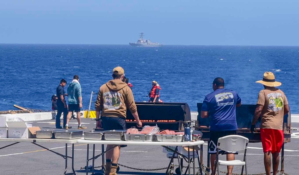 USS John P. Murtha (LPD 26) Steel Beach Picnic