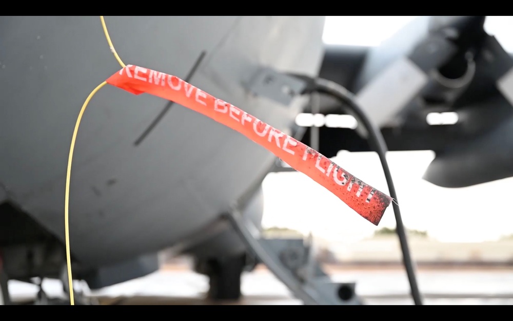 908th Crew Chiefs Ensure Aircraft Readiness