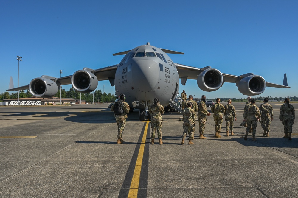 Airmen Experience Orientation Flight