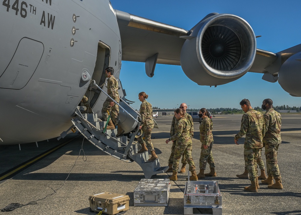 Airmen Experience Orientation Flight