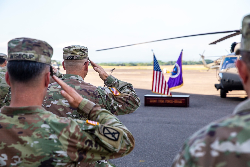 1-228th Aviation Regiment welcomes new commander, recalls record year of hurricane relief efforts