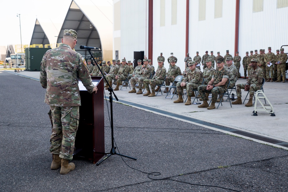 1-228th Aviation Regiment welcomes new commander, recalls record year of hurricane relief efforts