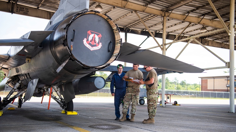 Romanian Visit Continues Partnership With Dannelly Field Maintainers