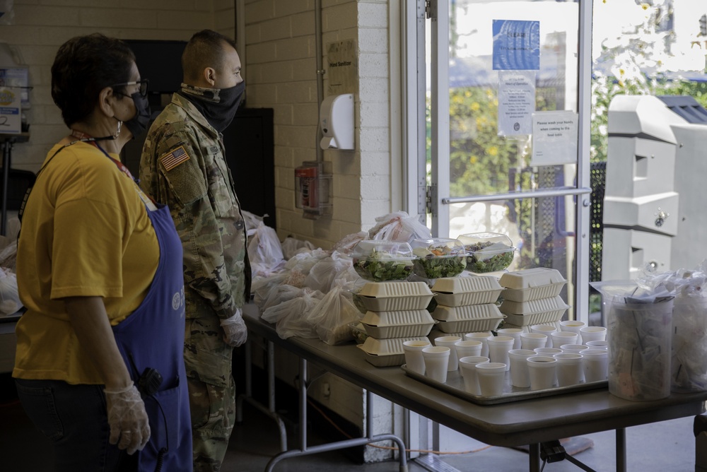 AZNG Assists Local Food Bank