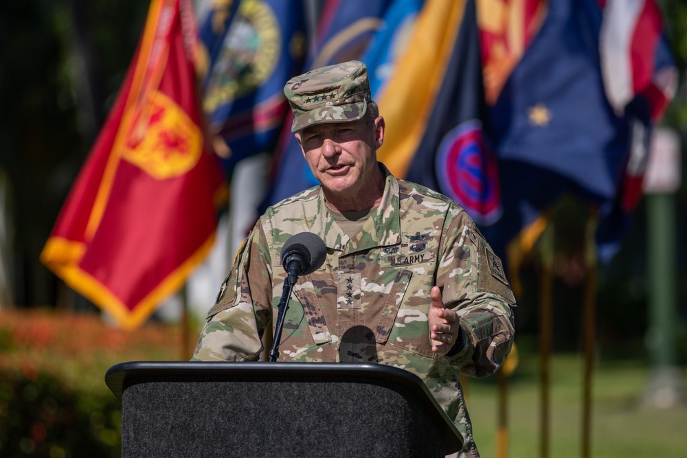 DVIDS Images USARPAC Change of Command [Image 5 of 5]
