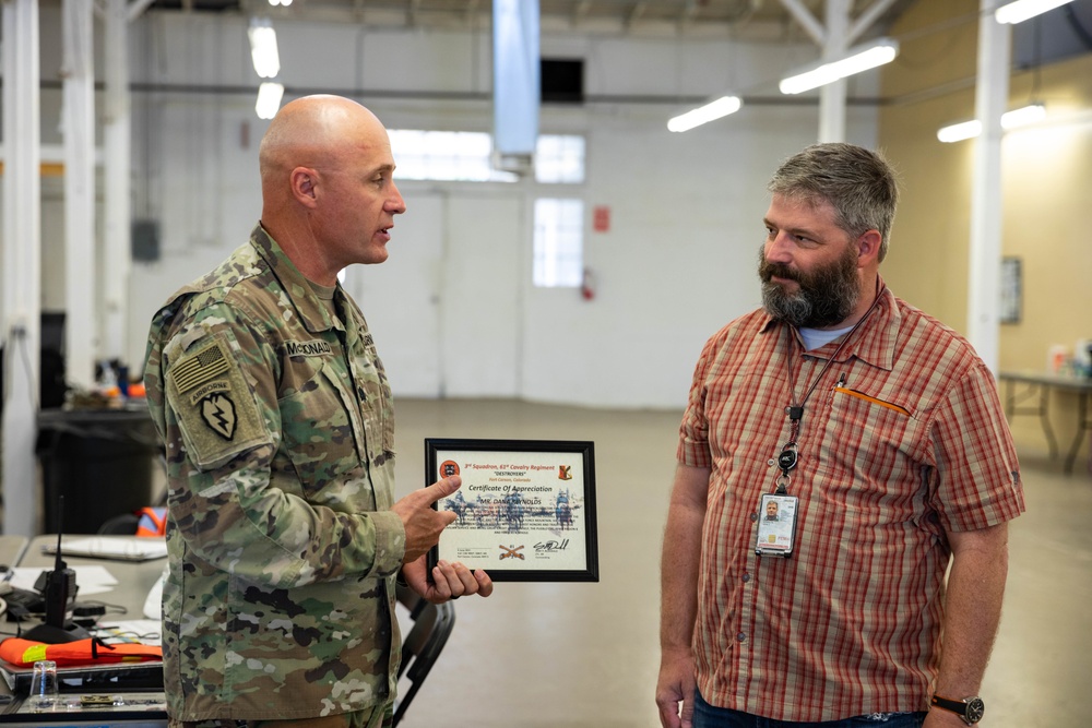 U.S. Army Maj. Gen. Pablo Estrada visits the Pueblo, Colorado Community Vaccination Center