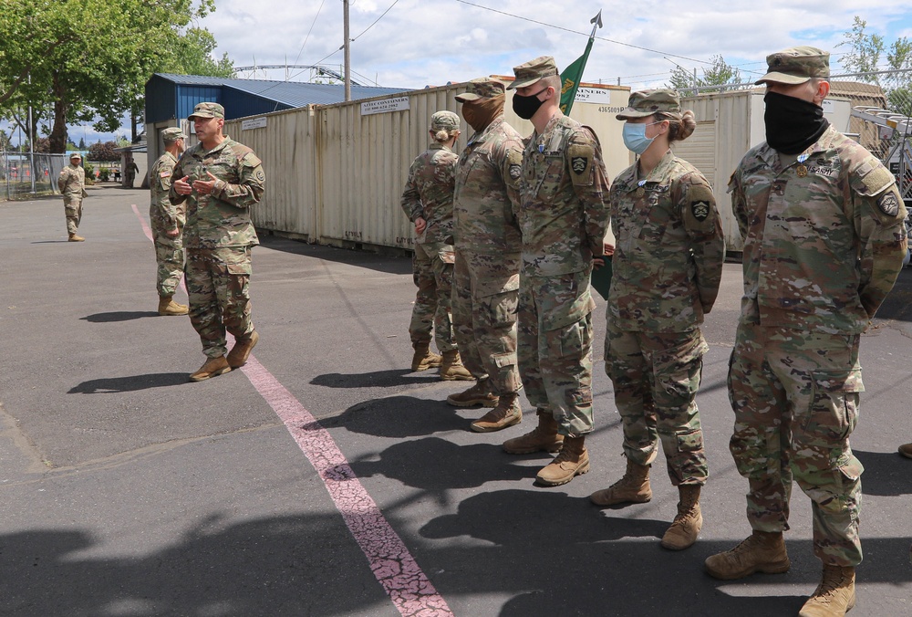 Nevada National Guard shows appreciation to Oregon Guard for inauguration support