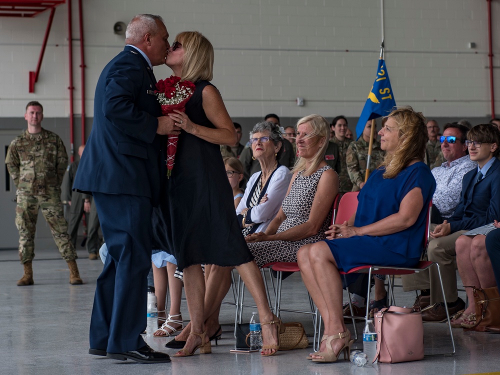 121st ARW Change of Command