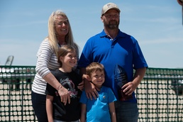 Retired military member receives Vanguard Award