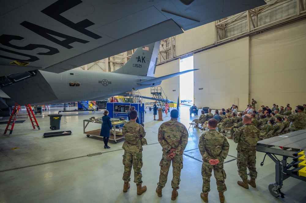 SMSgt Wendy Duran Retires From The 168th Wing