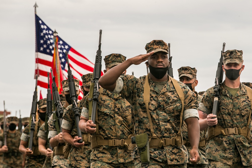 3d Supply Battalion conducts Change of Command ceremony