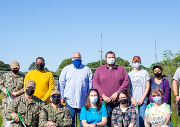 Norfolk Naval Shipyard Supports Environmental Stewardship: Clean the Bay, Our Way